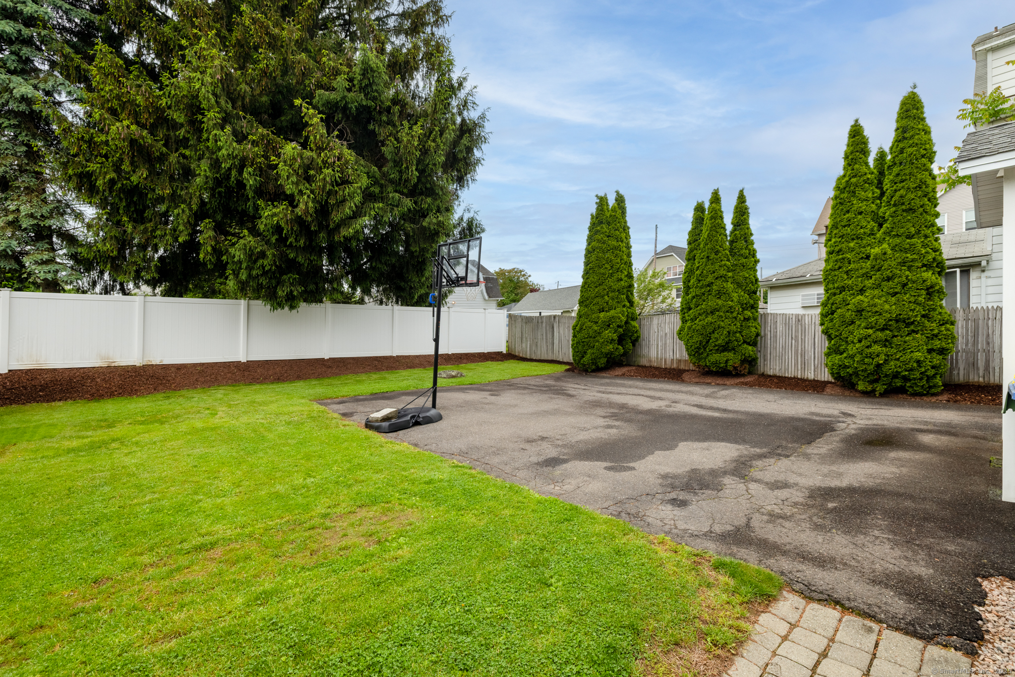 86 Chambers Street, Waterbury, Connecticut image 12