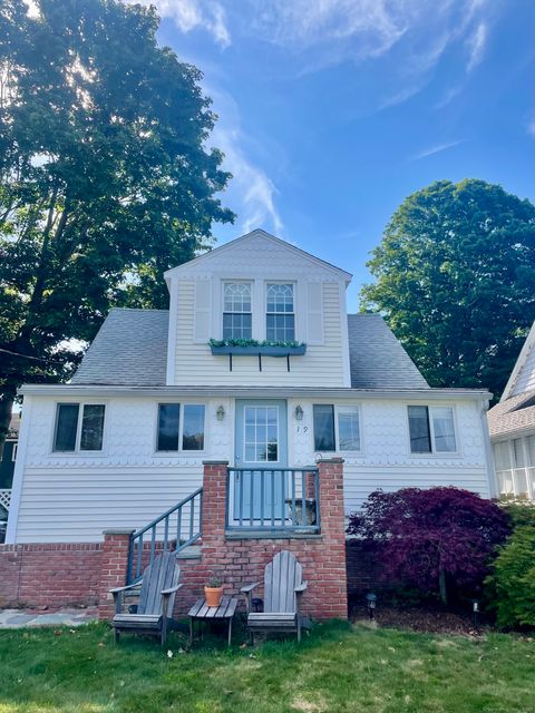 Homes For Sale - 19 Hartford Avenue<br/> Old Saybrook, CT 06475