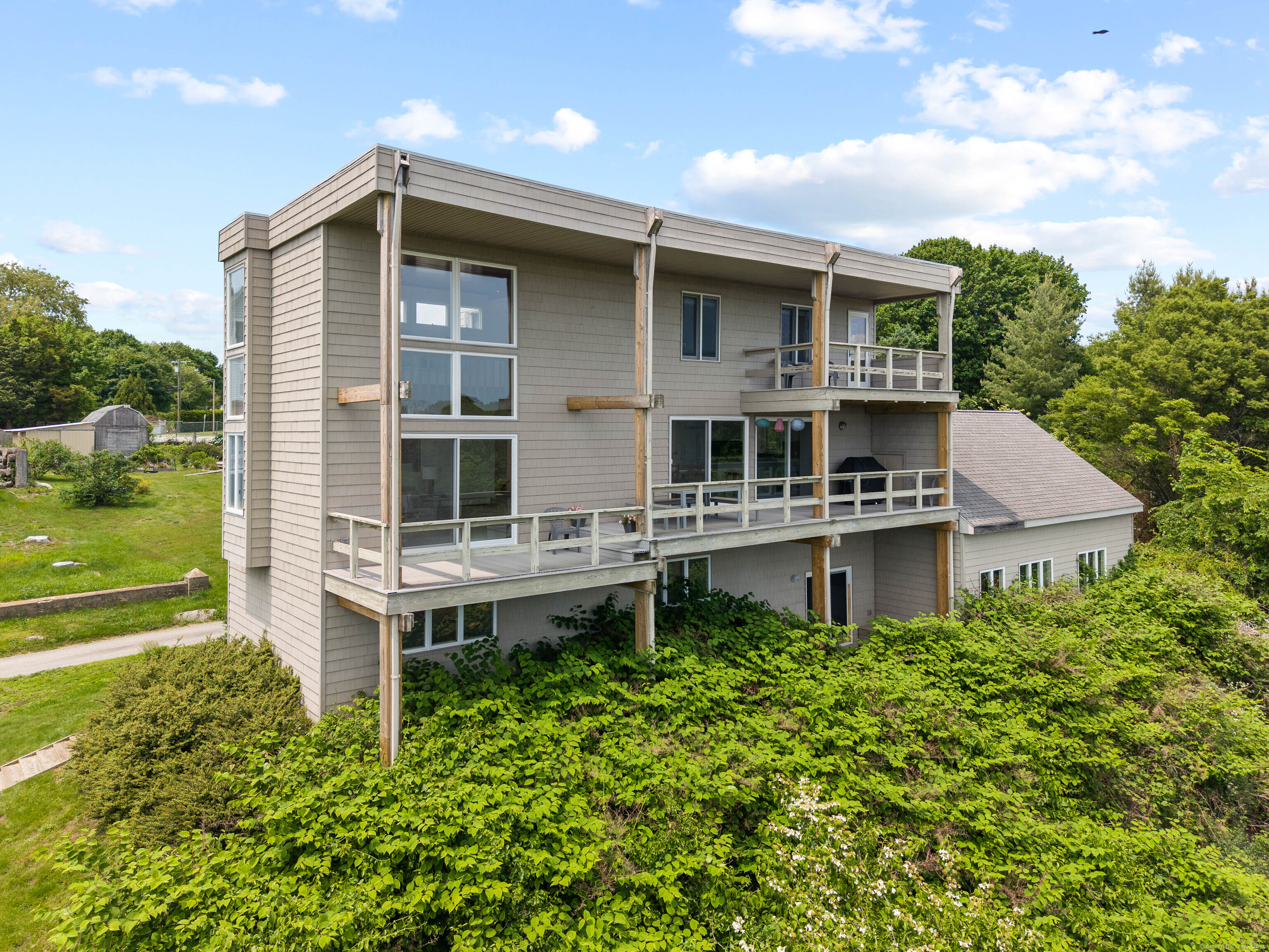 Property for Sale at Prospect Hill Road, Groton, Connecticut - Bedrooms: 4 
Bathrooms: 3 
Rooms: 7  - $1,100,000