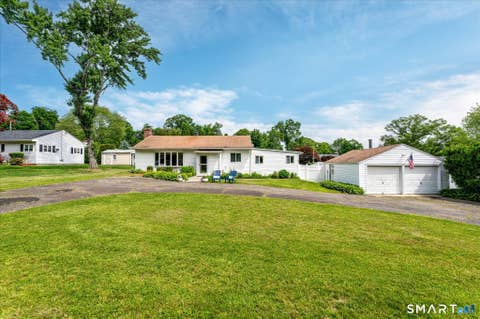 Photo of 15 Muriel Drive, Stamford, CT 06907 (MLS # 24196928)