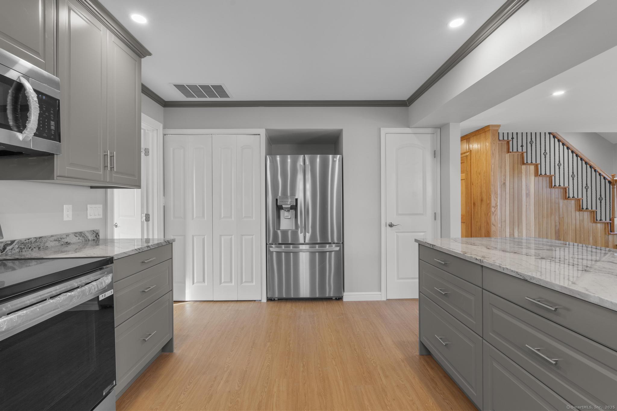 12 Freemont Avenue, Milford, Connecticut image 9