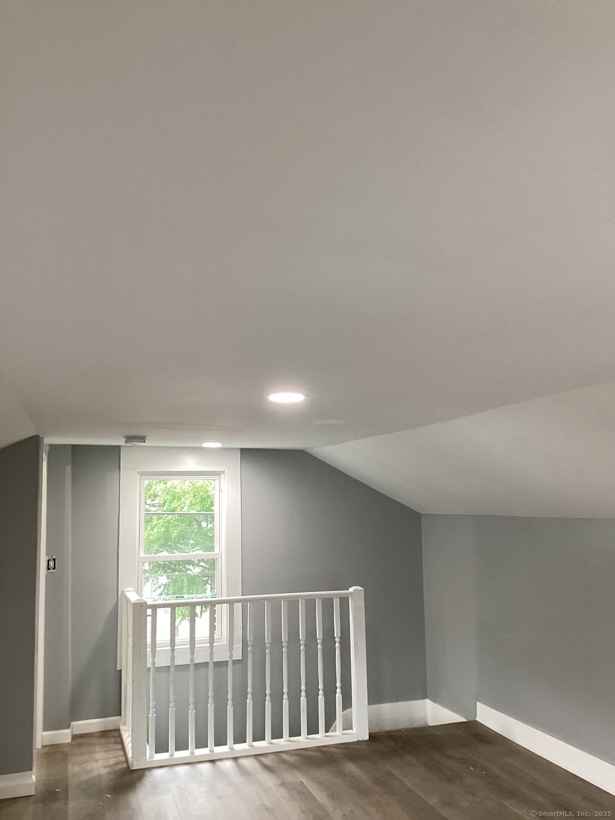 42 Litchfield Street