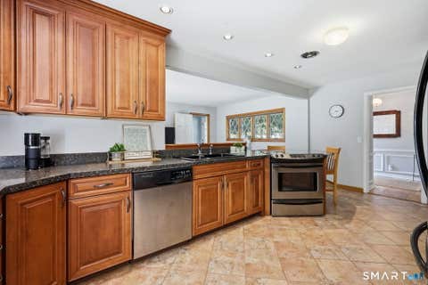 Tiny photo for 165 Winding Lane, Avon, CT 06001 (MLS # 24200098)