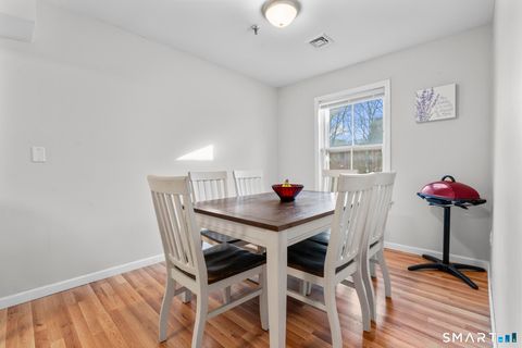 Tiny photo for 673 Quinnipiac Avenue #673, New Haven, CT 06513 (MLS # 24156134)