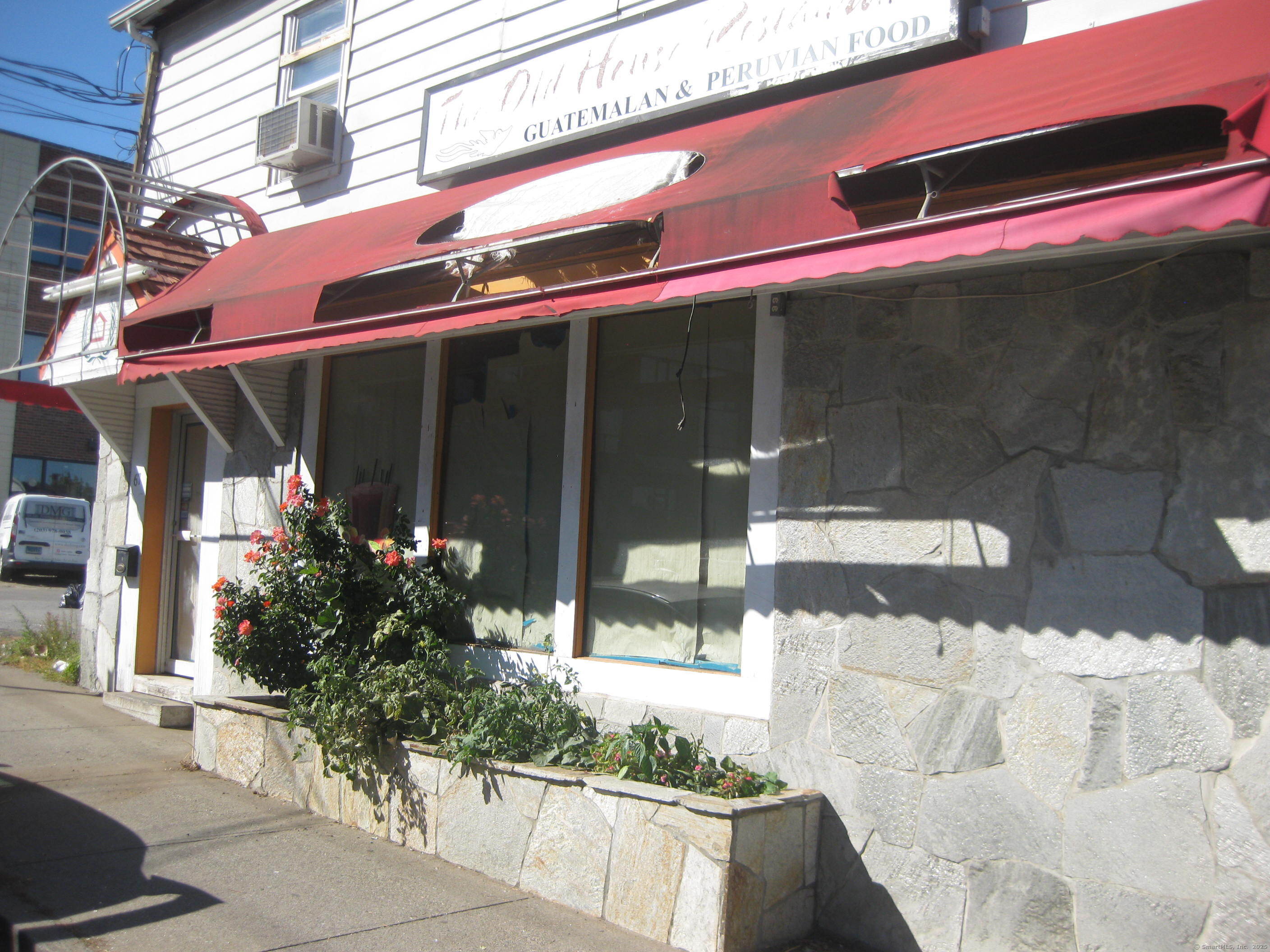 63 Selleck Street