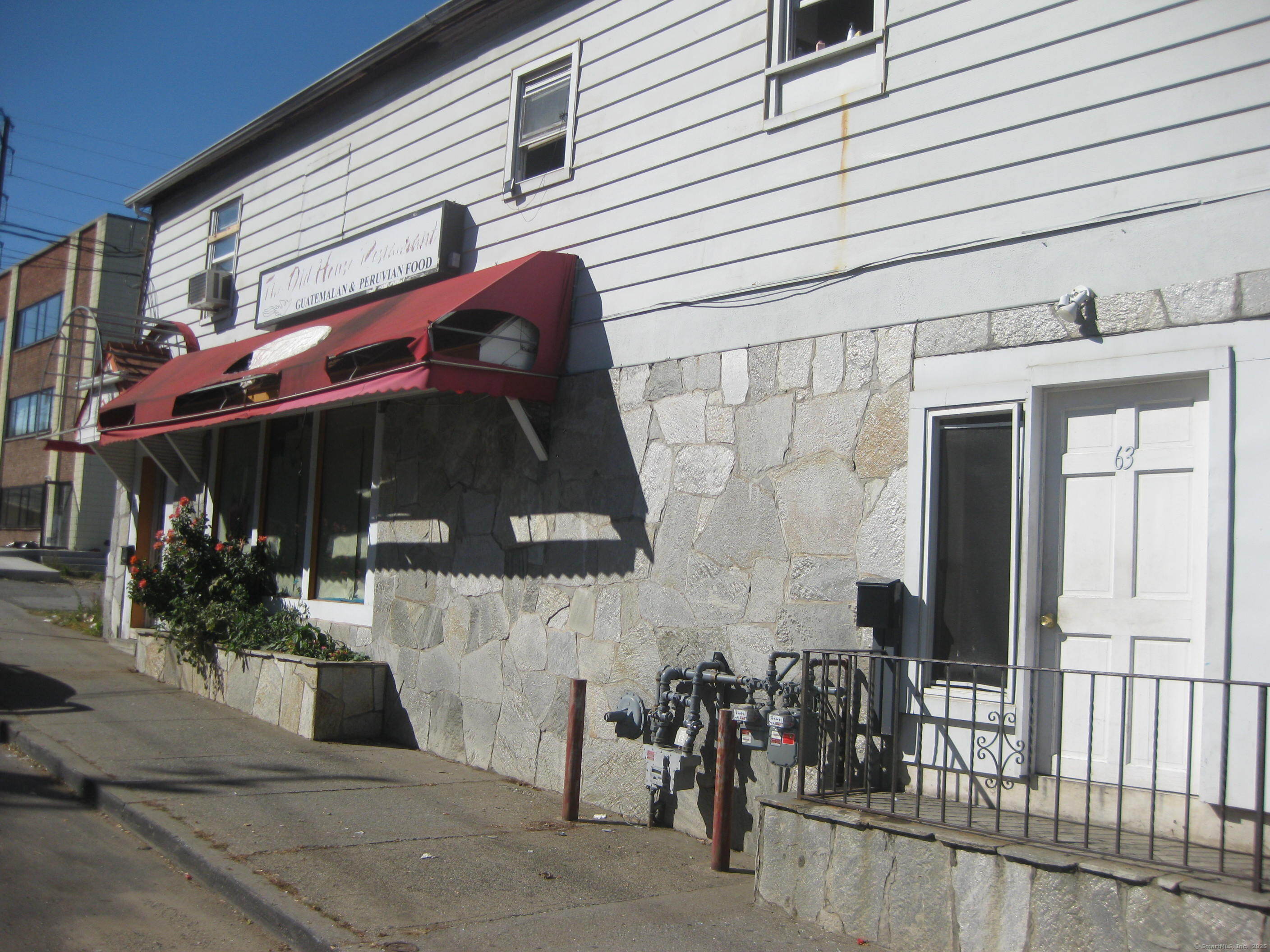 63 Selleck Street