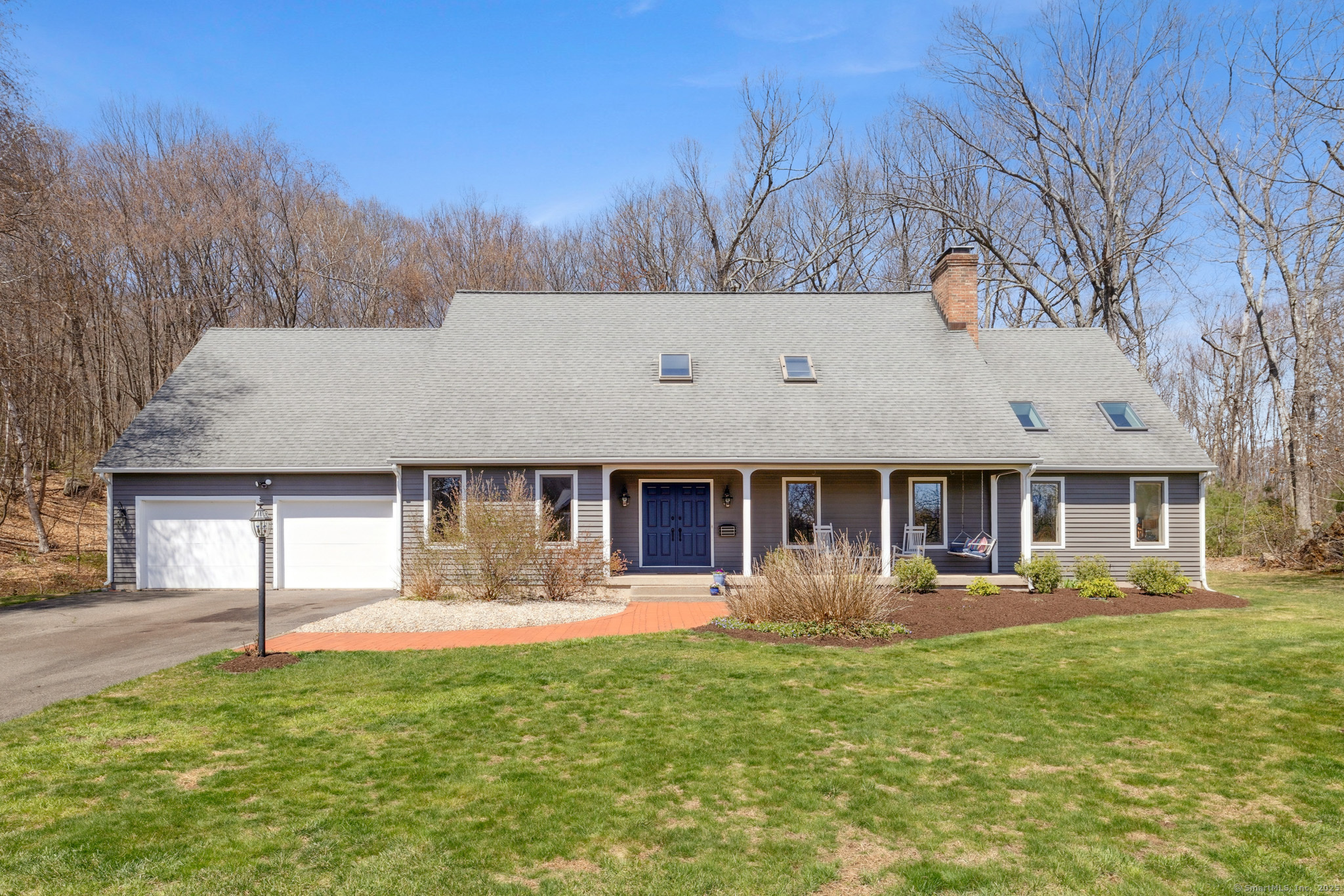 Misty Meadow Road, Burlington, Connecticut - 4 Bedrooms  
3 Bathrooms  
8 Rooms - 