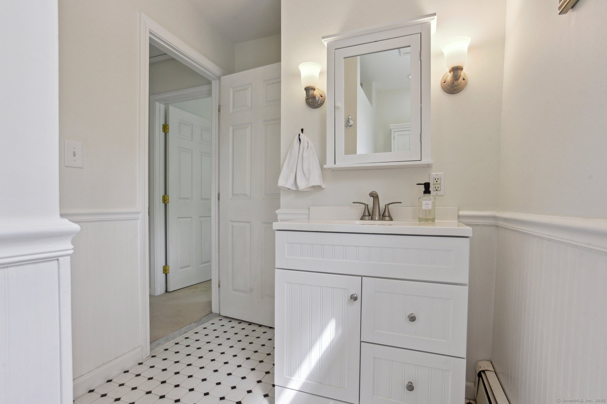 23 Warwickshire Drive, Killingworth, Connecticut image 17