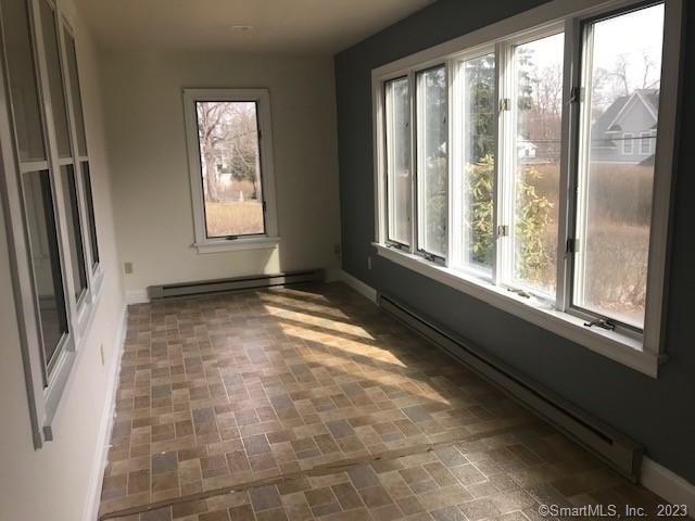19 Greenfield Avenue