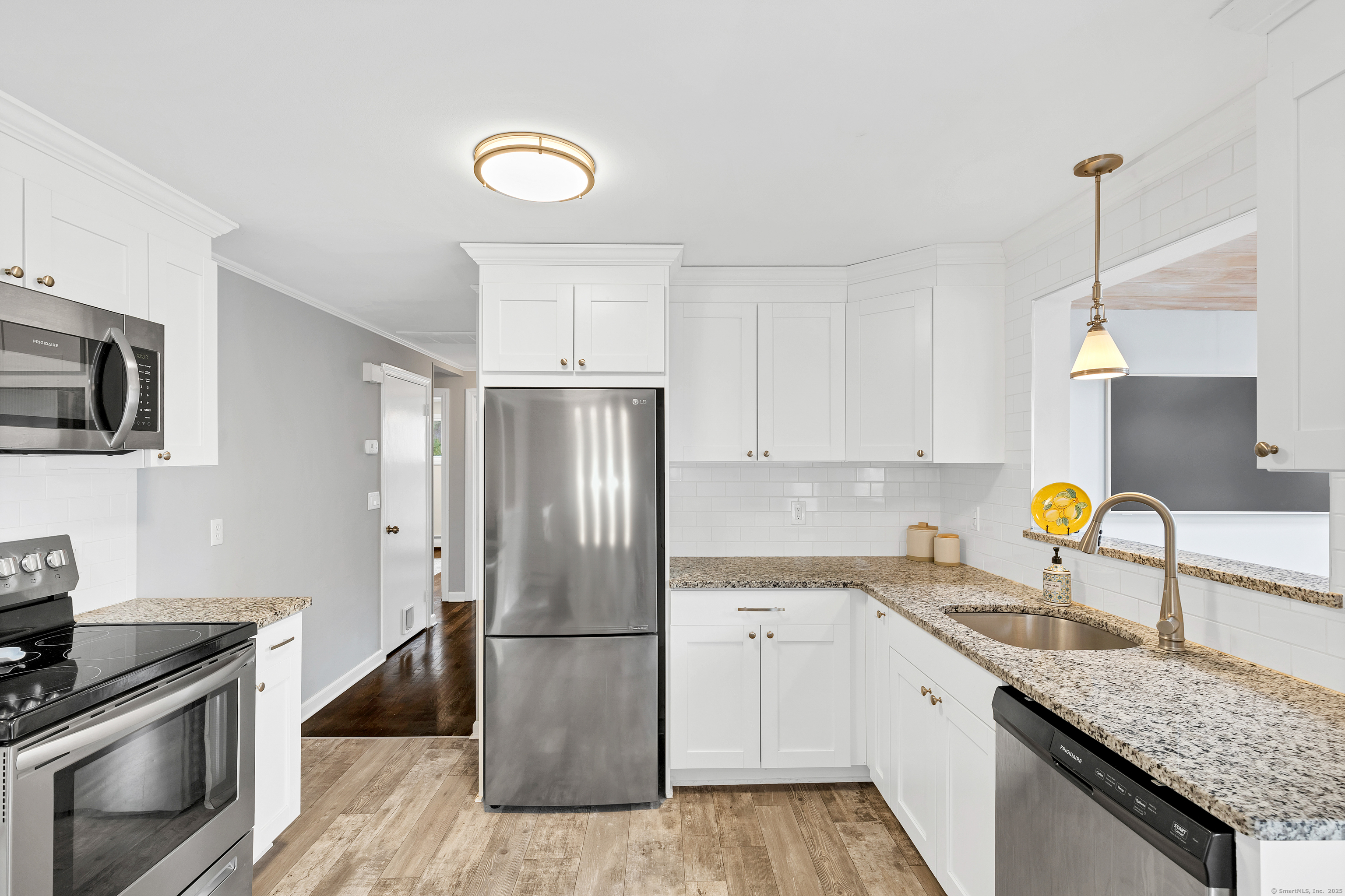20 Beach Park Road, Clinton, Connecticut image 16