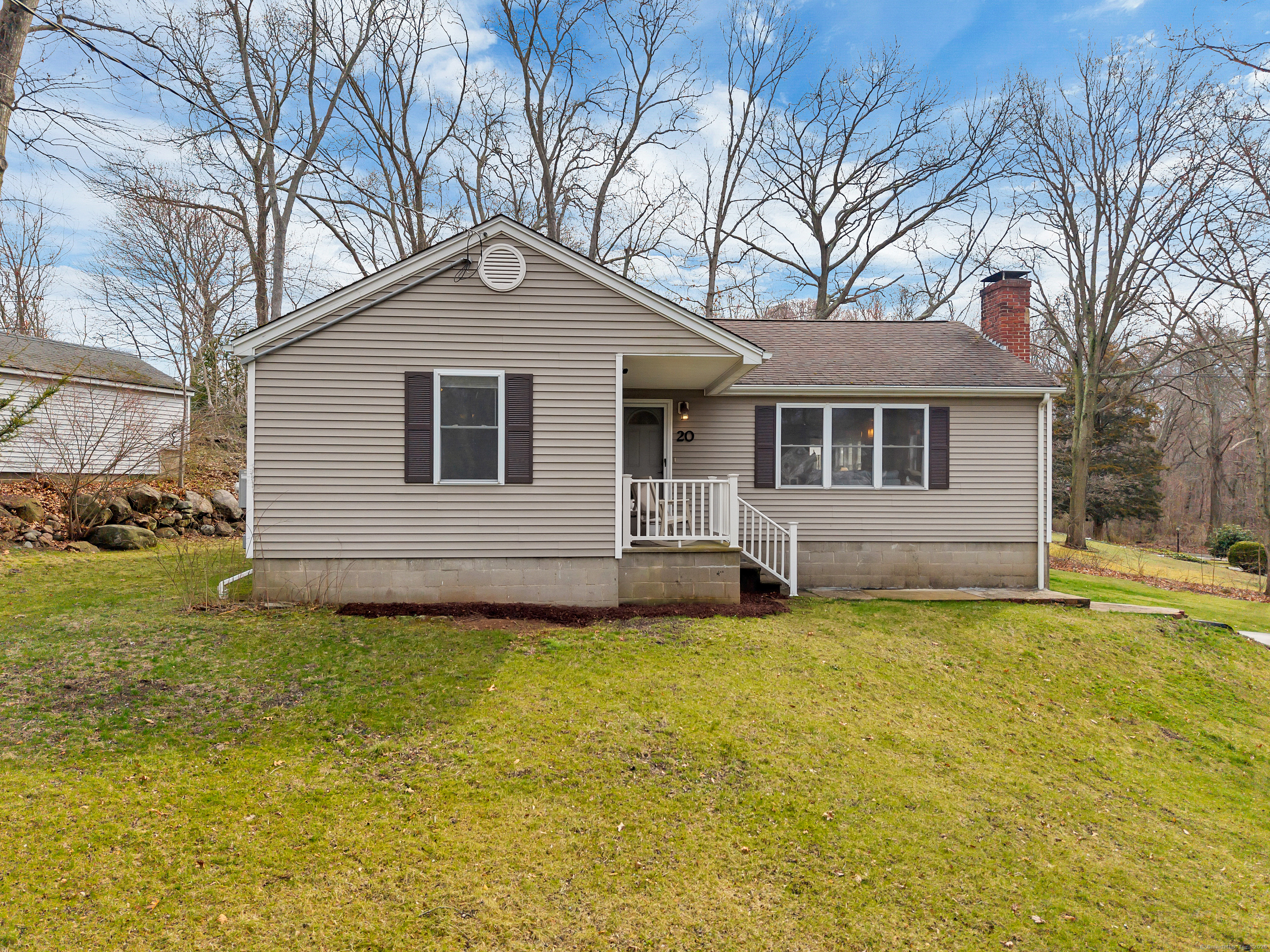 20 Beach Park Road, Clinton, Connecticut image 1