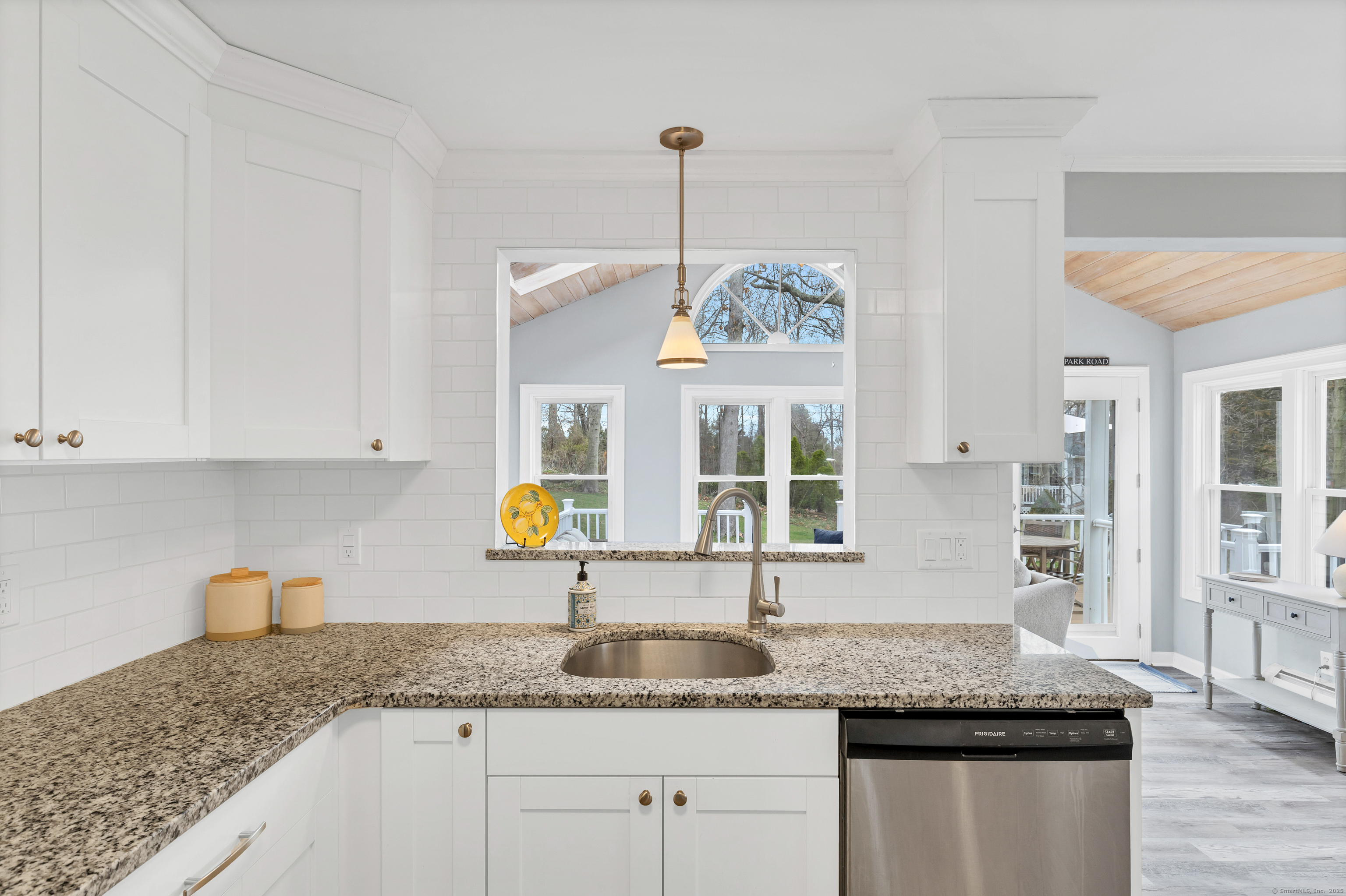 20 Beach Park Road, Clinton, Connecticut image 17