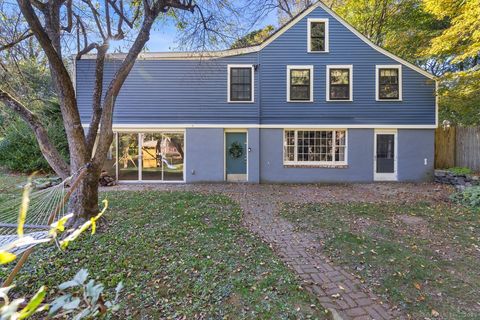 1166 Old Racebrook Road Woodbridge CT 06525