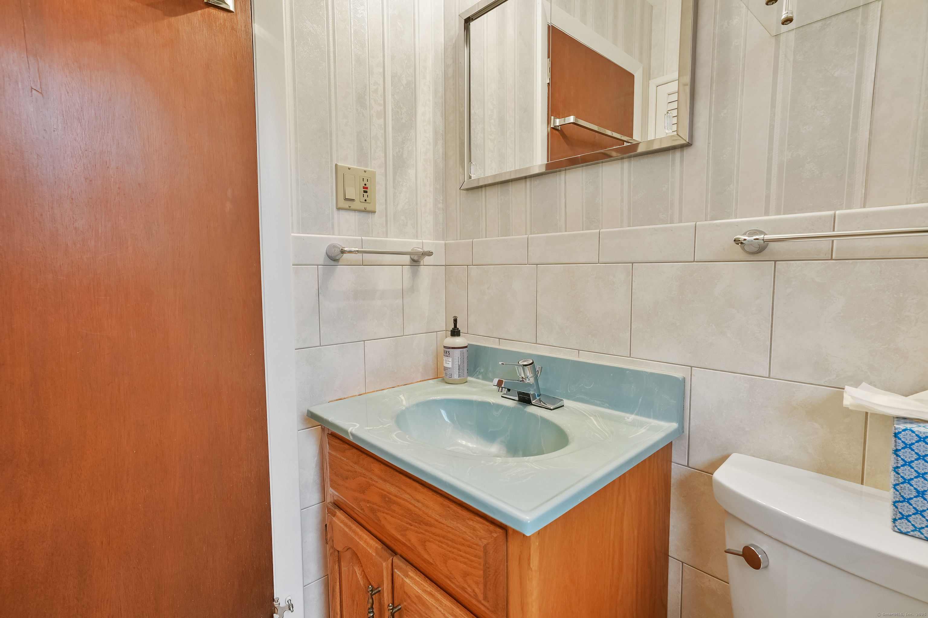 279 Mountain Road, Cheshire, Connecticut image 19