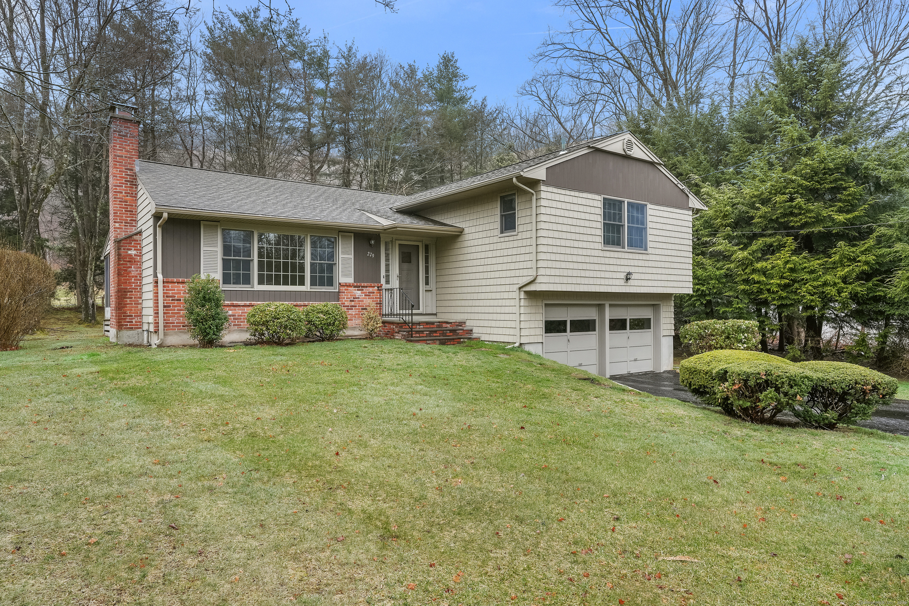279 Mountain Road, Cheshire, Connecticut image 1