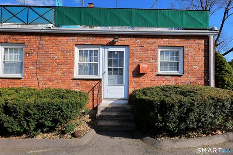 Photo of 44 Garden Street #7, Farmington, CT 06032 (MLS # 24160631)