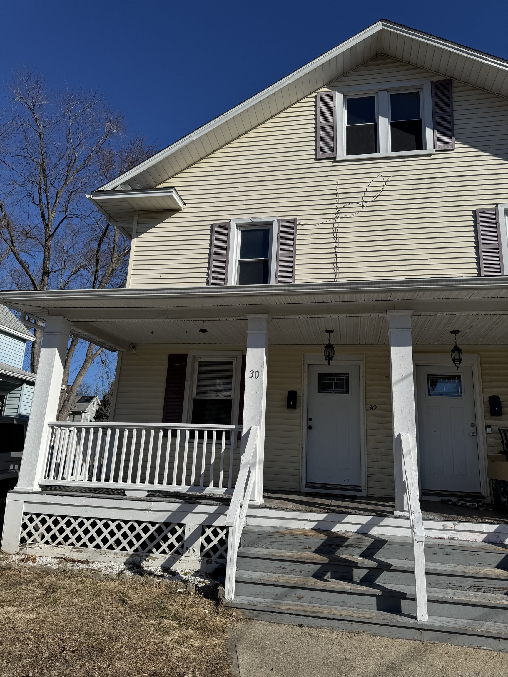 30 Spring Street, Milford, Connecticut - 4 Bedrooms  
2 Bathrooms  
9 Rooms - 