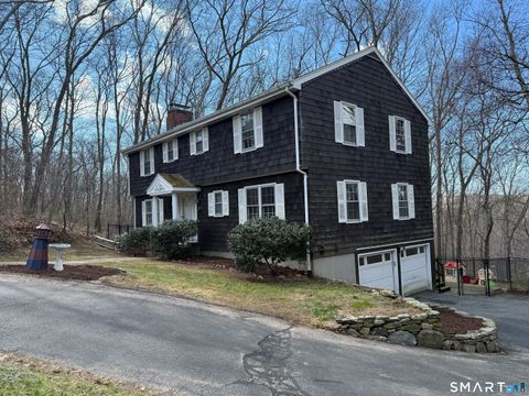 7 Laurel Hill Drive South East Lyme CT 06357