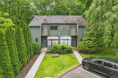 123 Old Belden Hill Road APT 1 Norwalk CT 06850