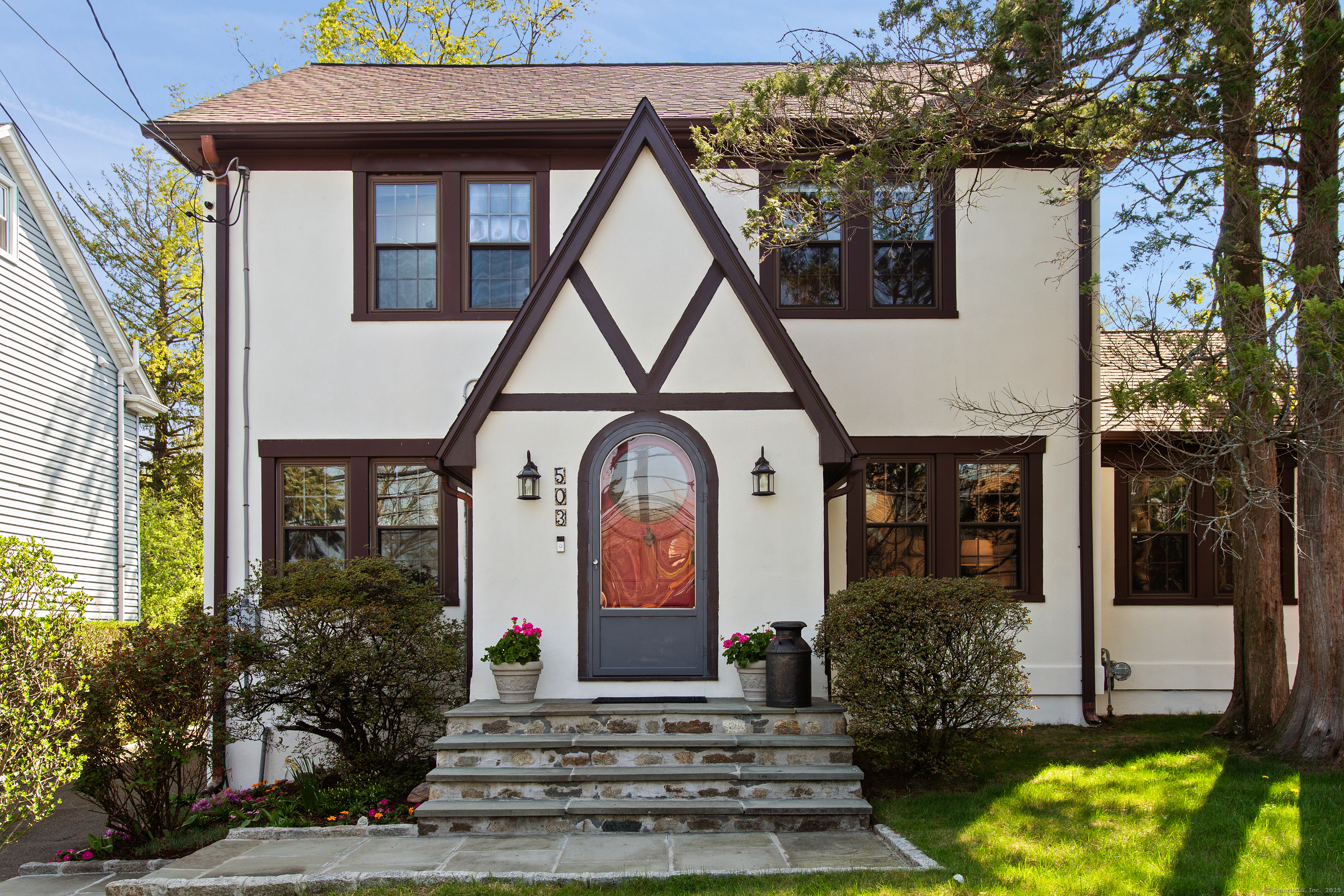 Property for Sale at Newfield Avenue, Stamford, Connecticut - Bedrooms: 3 
Bathrooms: 2 
Rooms: 7  - $780,000