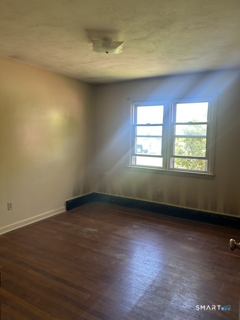 5 Maple Court