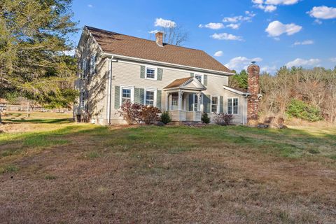 A home in Killingly