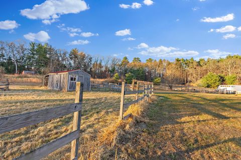 A home in Killingly