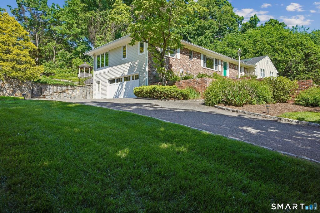 Photo of 3 Mary Joy Lane, Stamford, CT 06903 (MLS # 24182540)