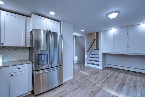 Tiny photo for 14 Springwood Road, Farmington, CT 06032 (MLS # 24132755)