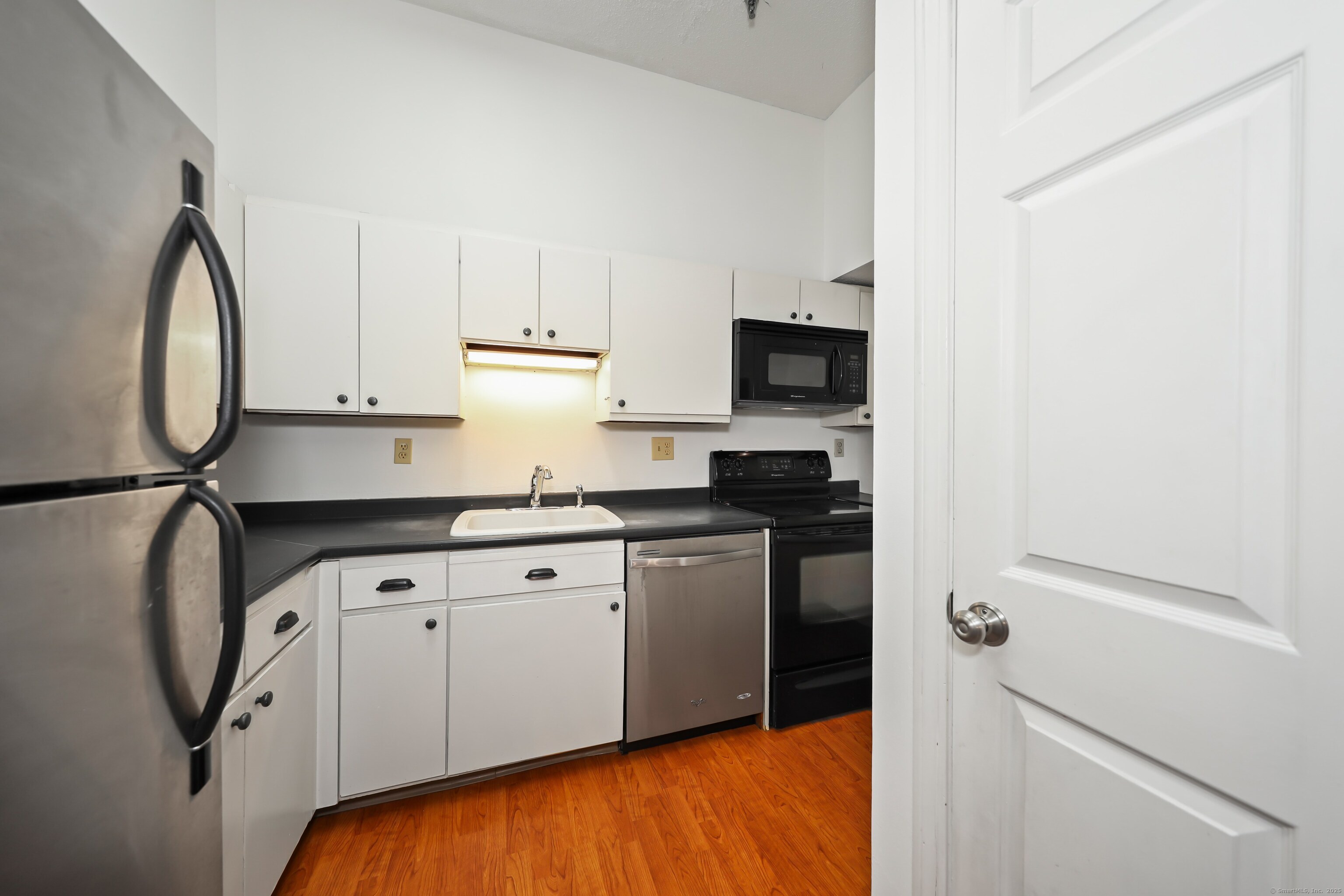 234 S Main Street #APT 303, Middletown, Connecticut image 8