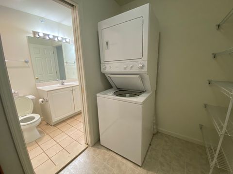 Tiny photo for 20 Orchard Street #303, Brookfield, CT 06804 (MLS # 24149734)