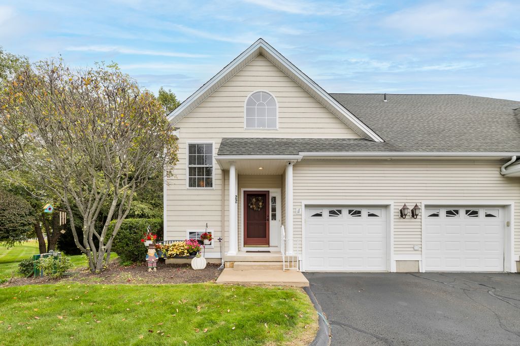 Photo of 37 Booth Avenue #22, Watertown, CT 06779 (MLS # 24132942)