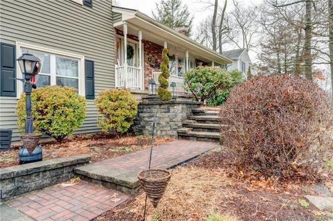 265 Back Lane Newington CT 06111
