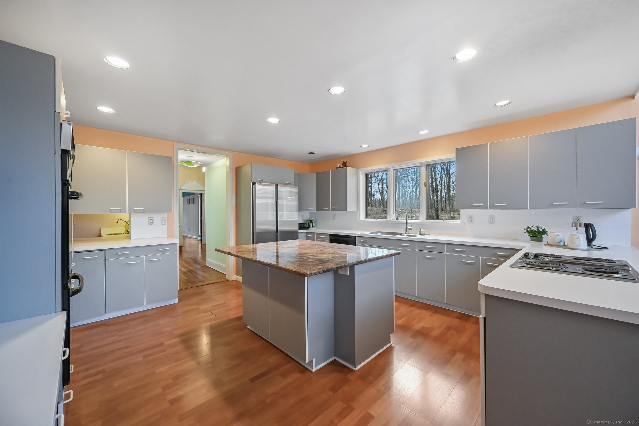 681 River Road, Greenwich, Connecticut image 14