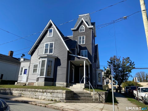 Photo of 26 Prospect Street #1, New London, CT 06320 (MLS # 24206996)