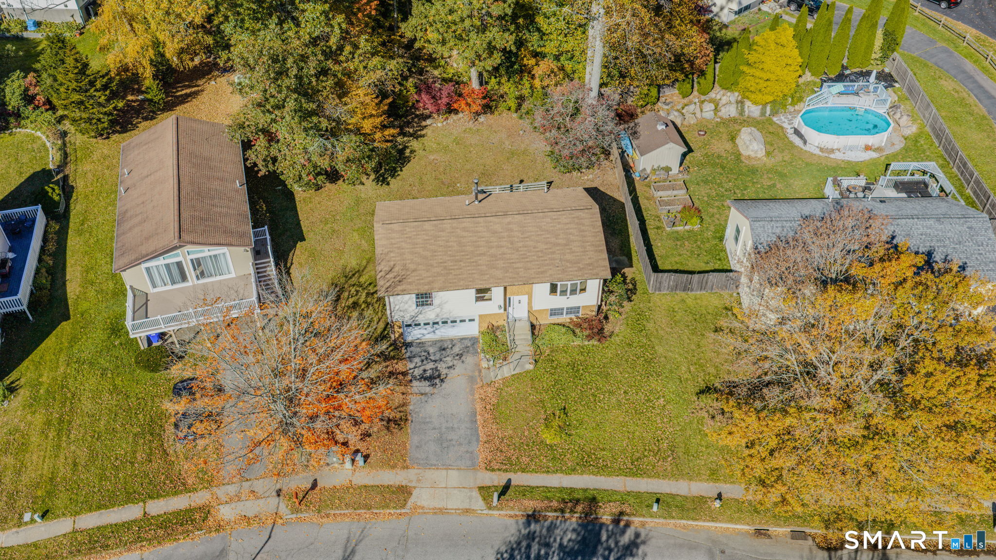 18 Ledgeland Drive