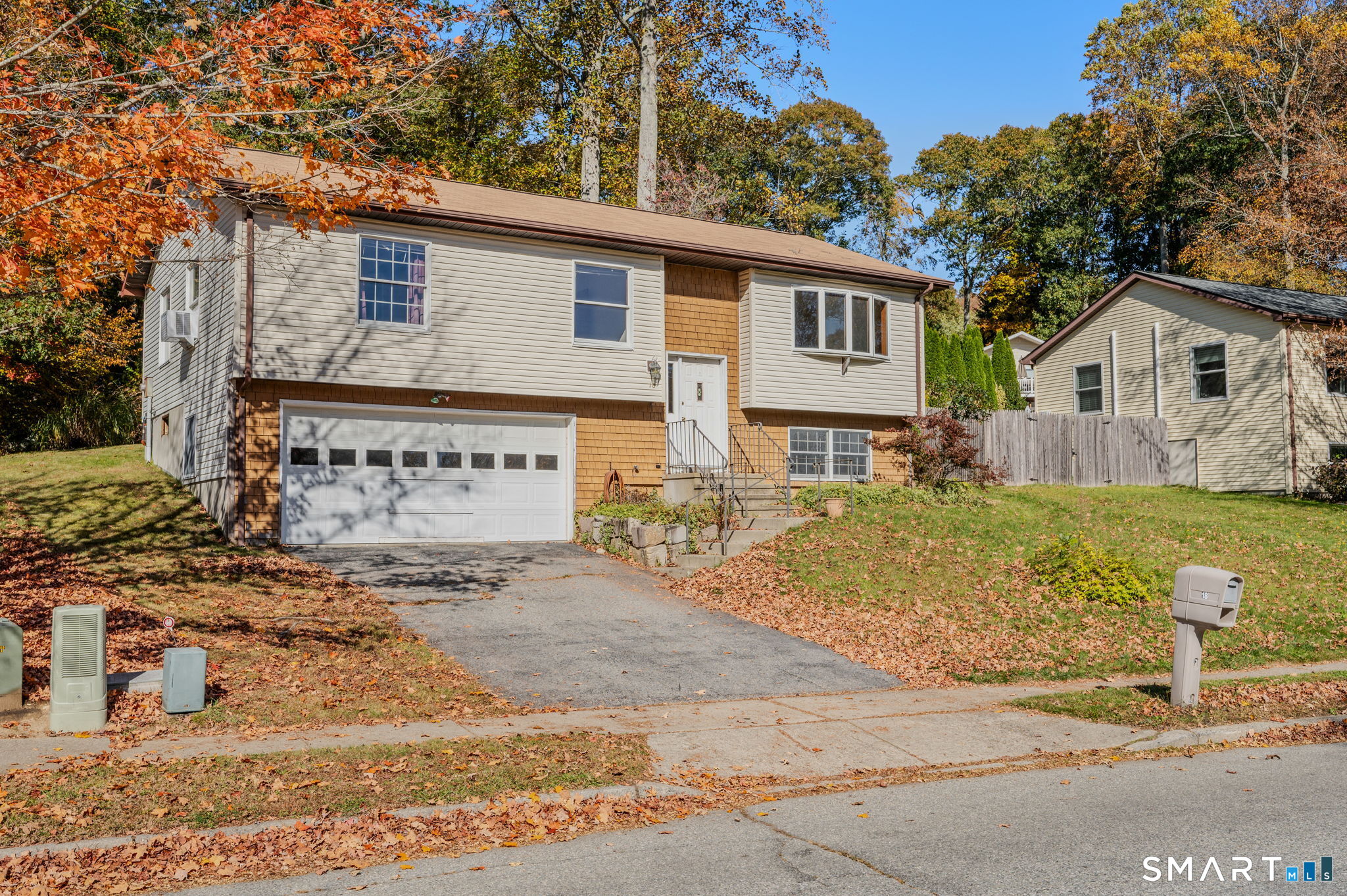 18 Ledgeland Drive