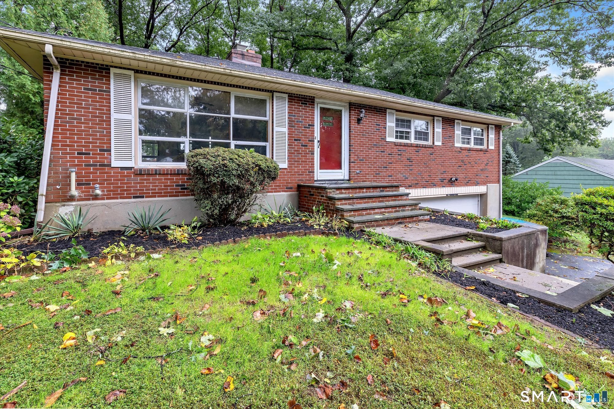 109 Woolsley Avenue