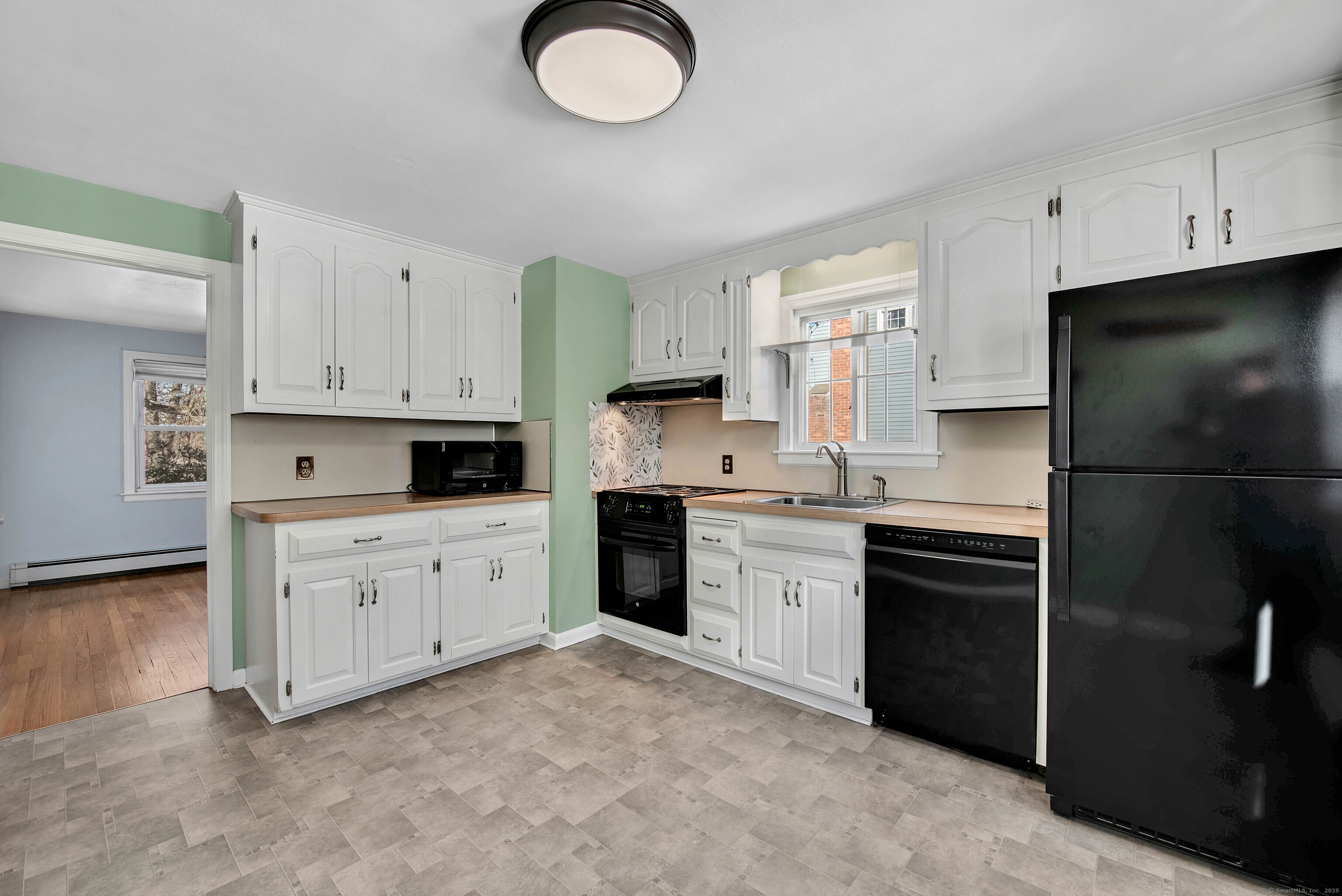 141 Edgerton Street, Manchester, Connecticut image 9