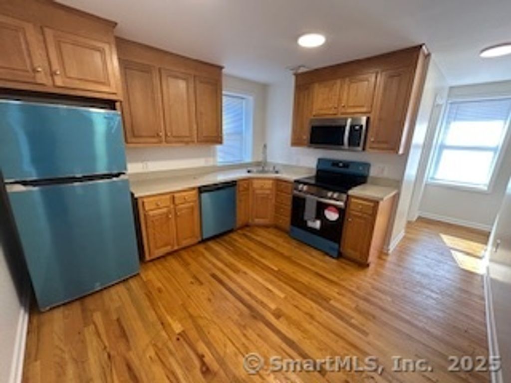 Photo of 10 Hill Street #2, New Canaan, CT 06840 (MLS # 24132682)