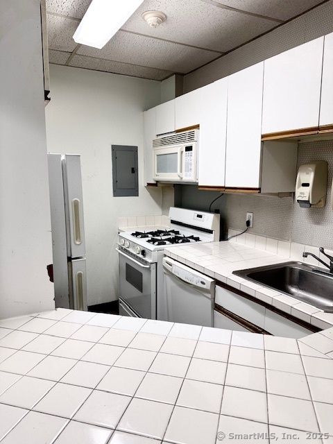 Tiny photo for 2625 Park Avenue #14D, Bridgeport, CT 06604 (MLS # 24137501)
