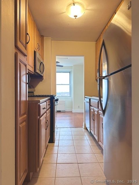 Tiny photo for 2625 Park Avenue #14D, Bridgeport, CT 06604 (MLS # 24137501)