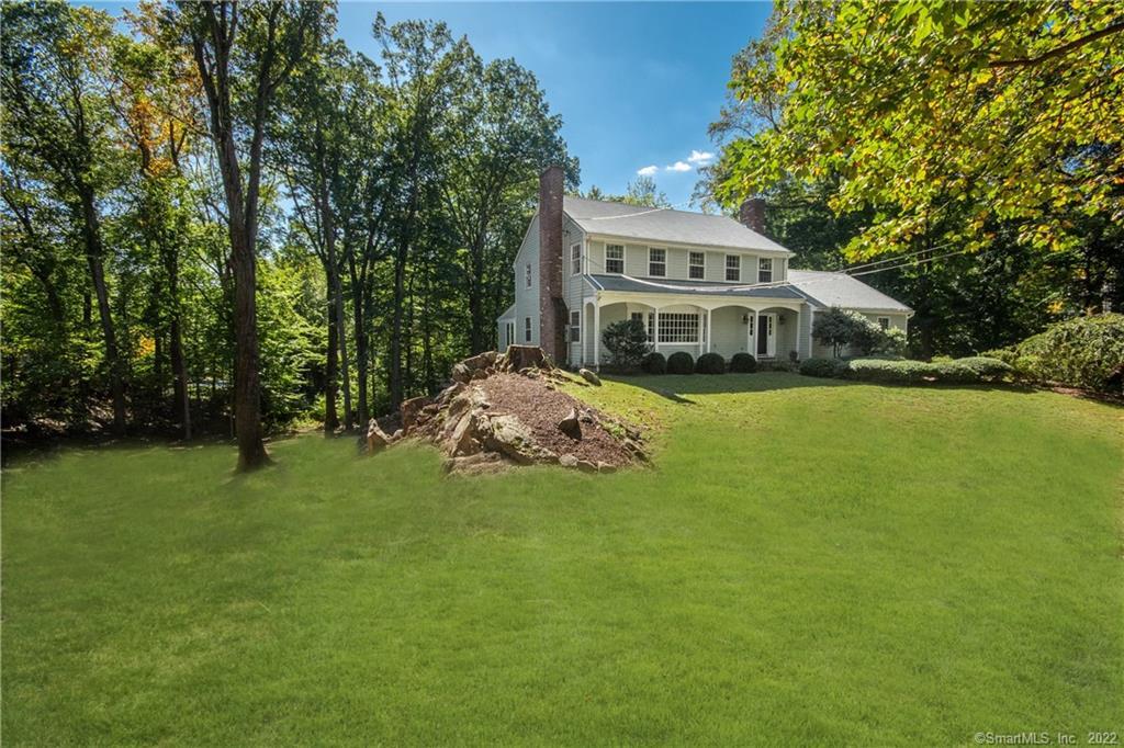 Photo 1 of 7 Winding Lane, Darien, Connecticut, $1,265,000, Web #: 170104073