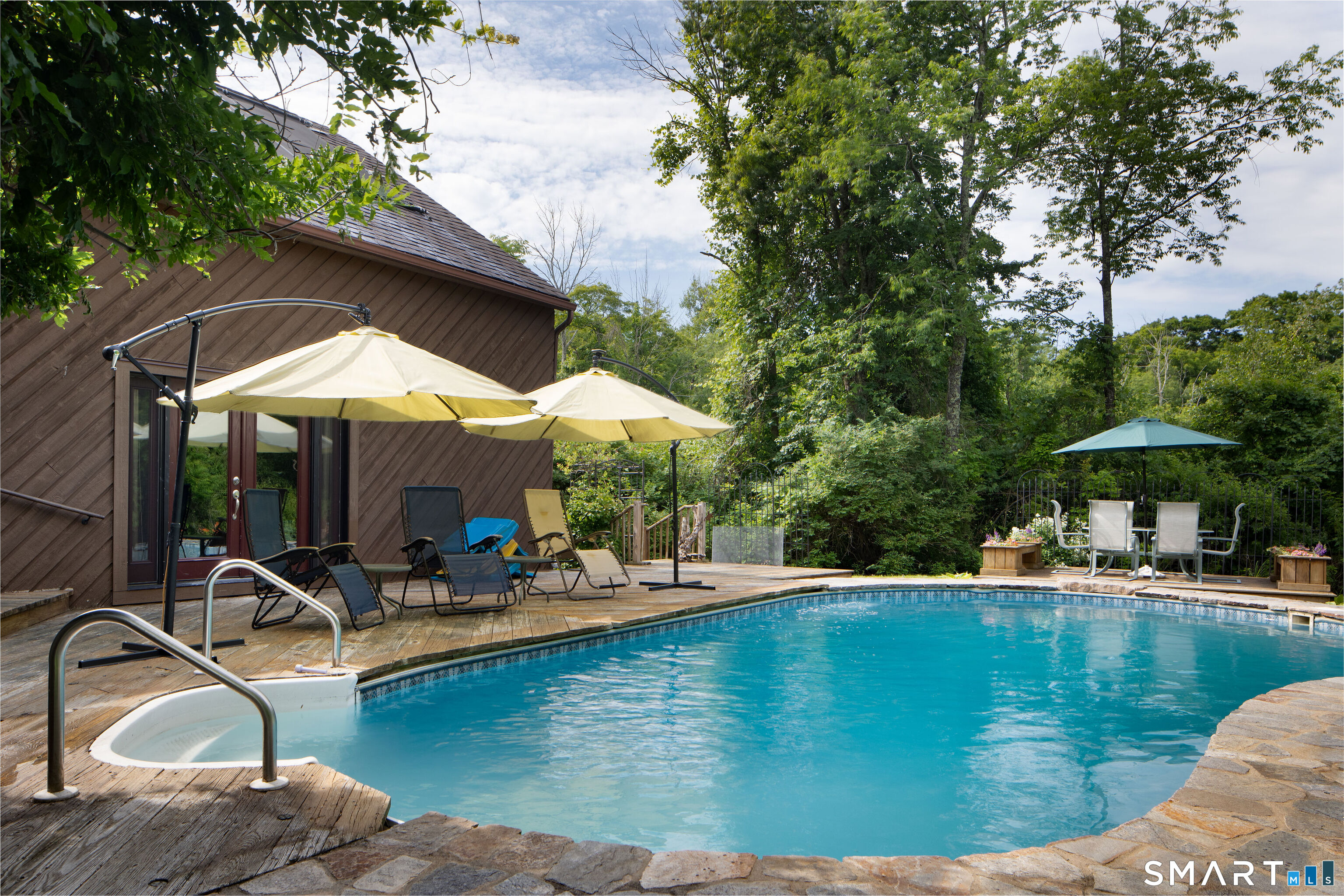 394 Winchester Road