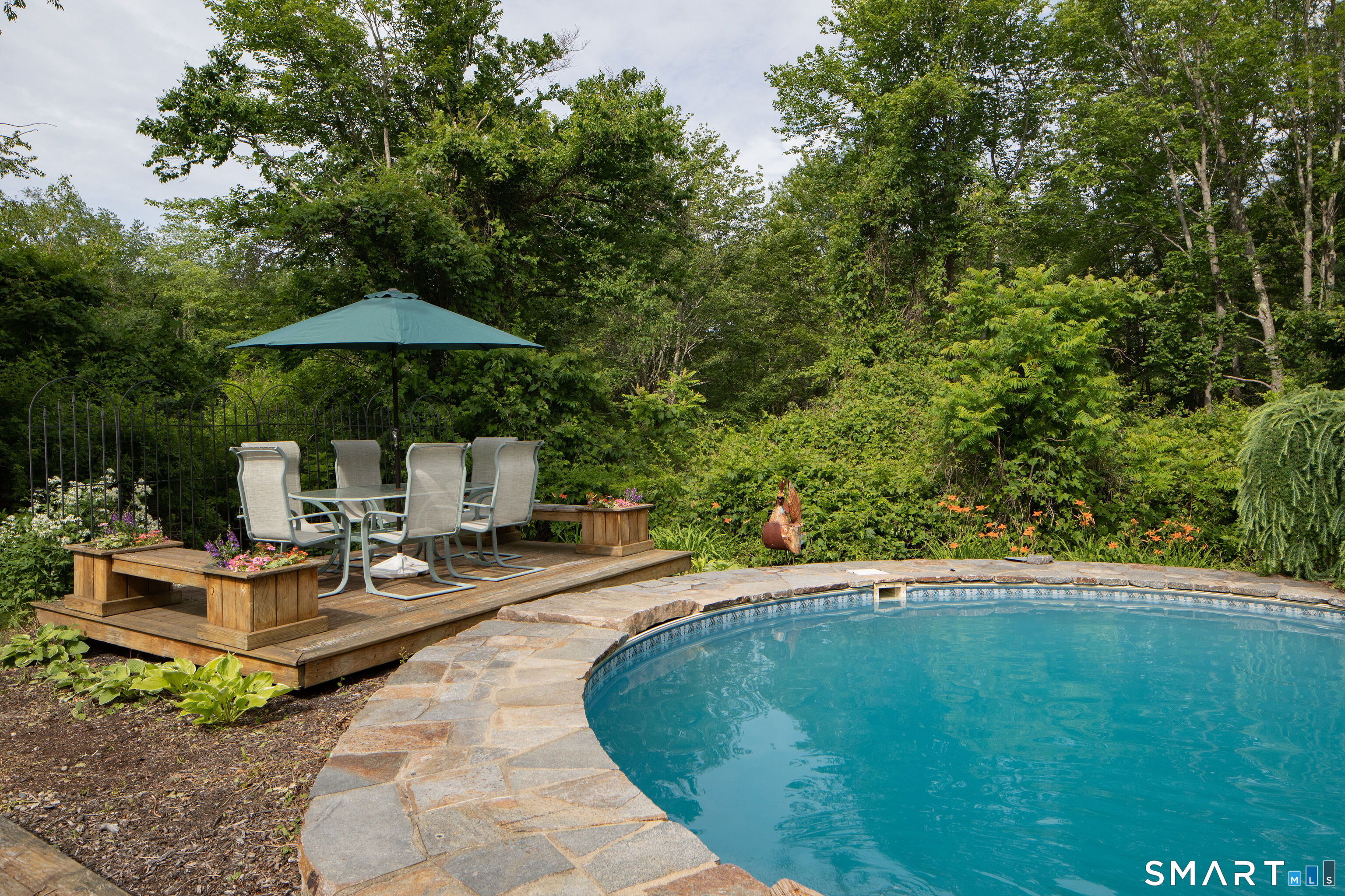 394 Winchester Road
