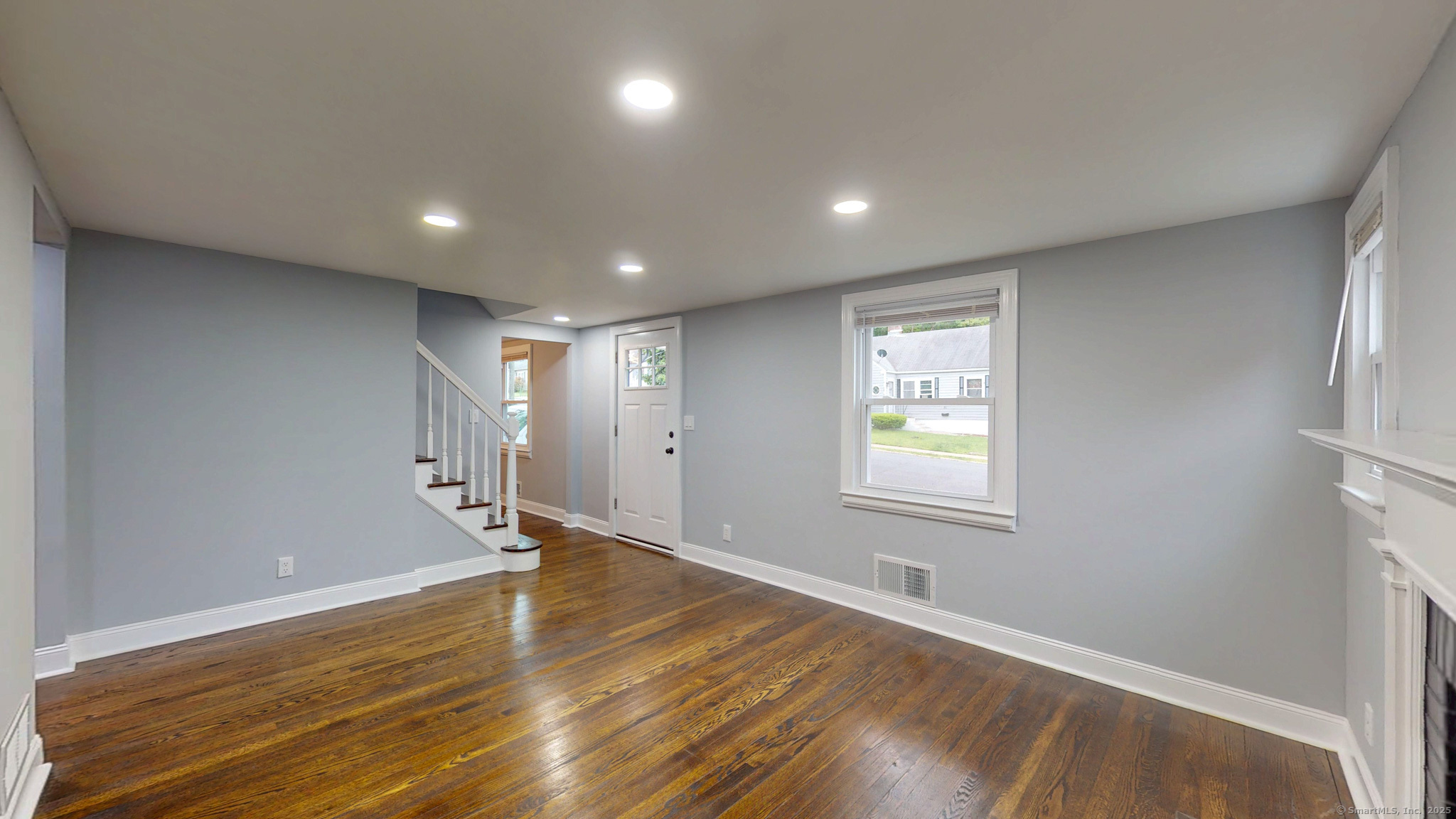 77 Hemlock Street