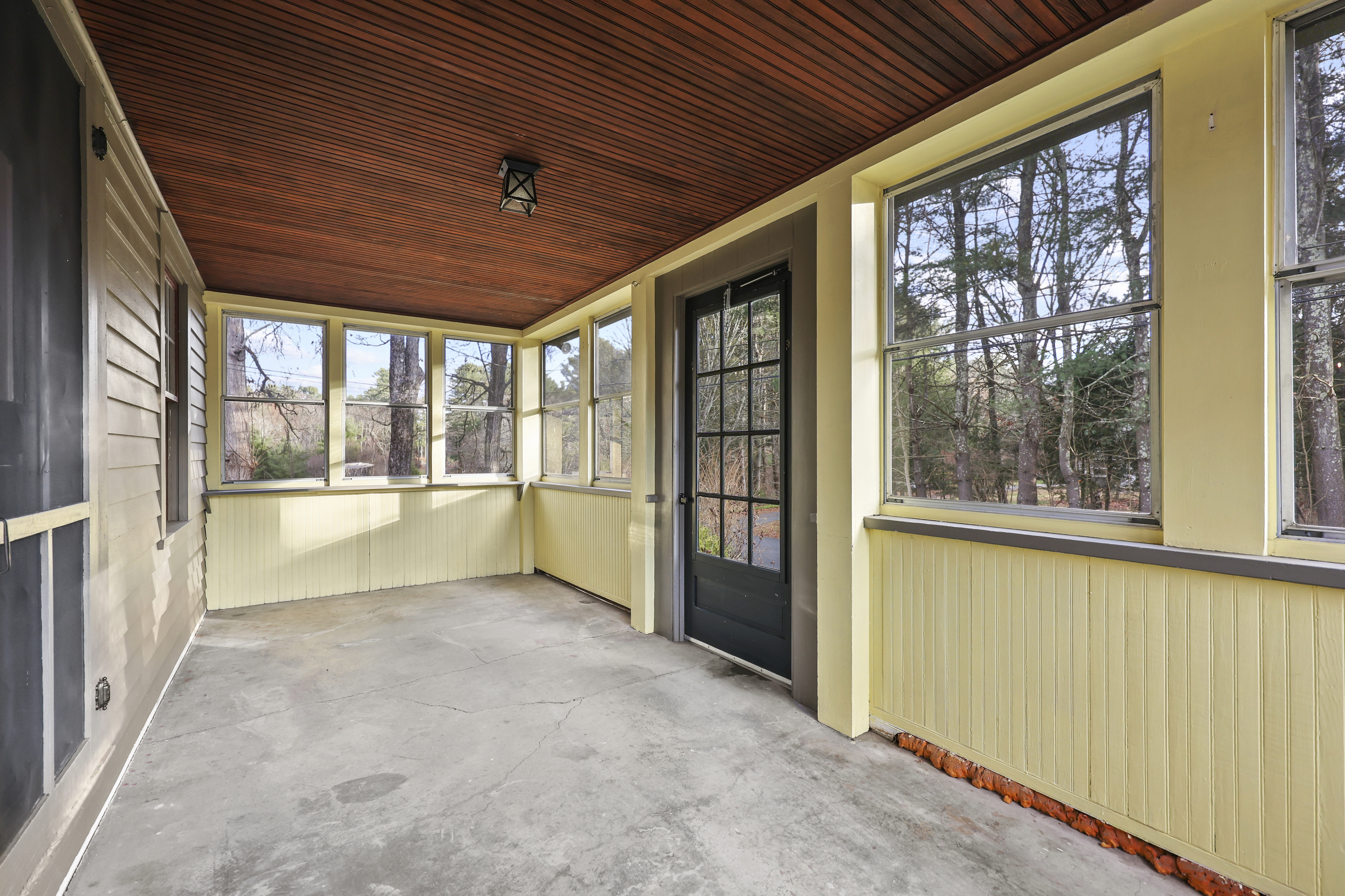 New Hartford, Connecticut 06057, United States, 2 Bedrooms Bedrooms, ,1 BathroomBathrooms,Residential,Coming Soon,244438