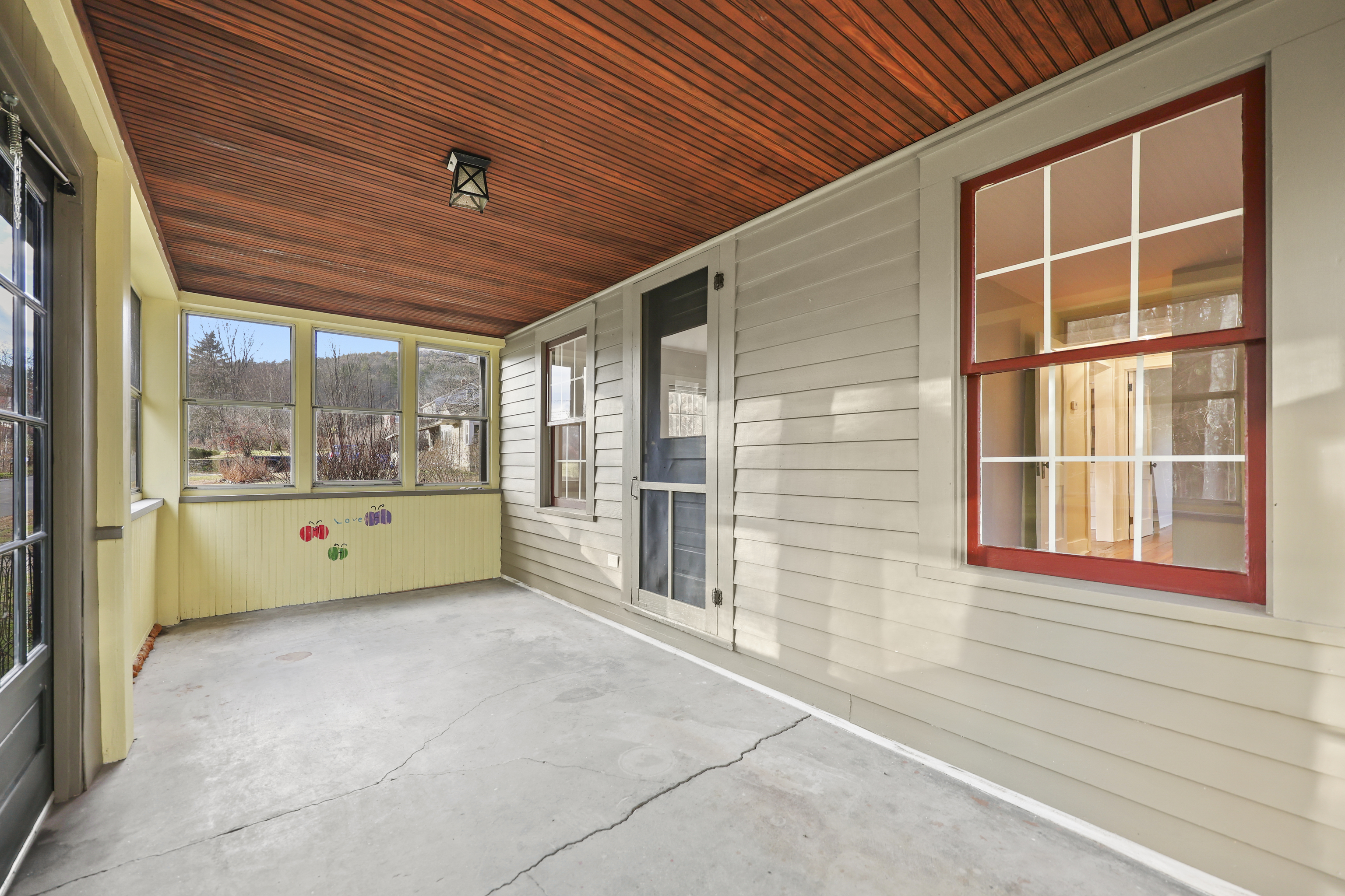 New Hartford, Connecticut 06057, United States, 2 Bedrooms Bedrooms, ,1 BathroomBathrooms,Residential,Coming Soon,244438