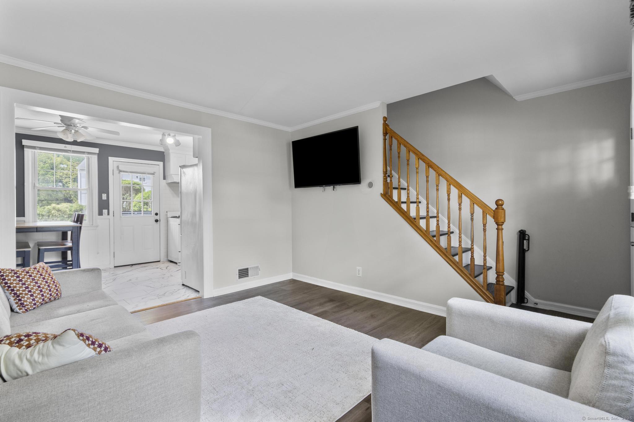 108 Sylvan Knoll Road, Stamford, Connecticut image 4