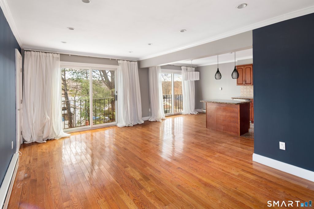 Photo of 201 Highview Avenue #C2, Stamford, CT 06907 (MLS # 24160579)